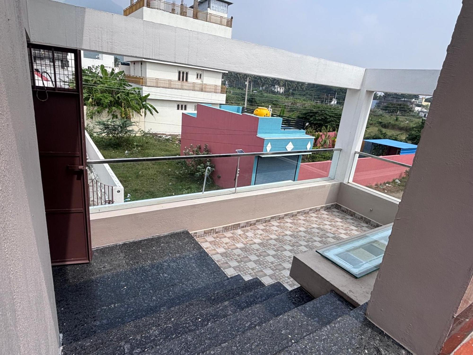Jo'S Homestay Tiruvannāmalai エクステリア 写真